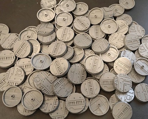 Necromunda 32mm bases x10 - necromunda,