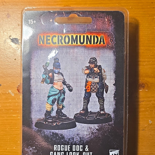 Necromunda rogue doc gang - necromunda,